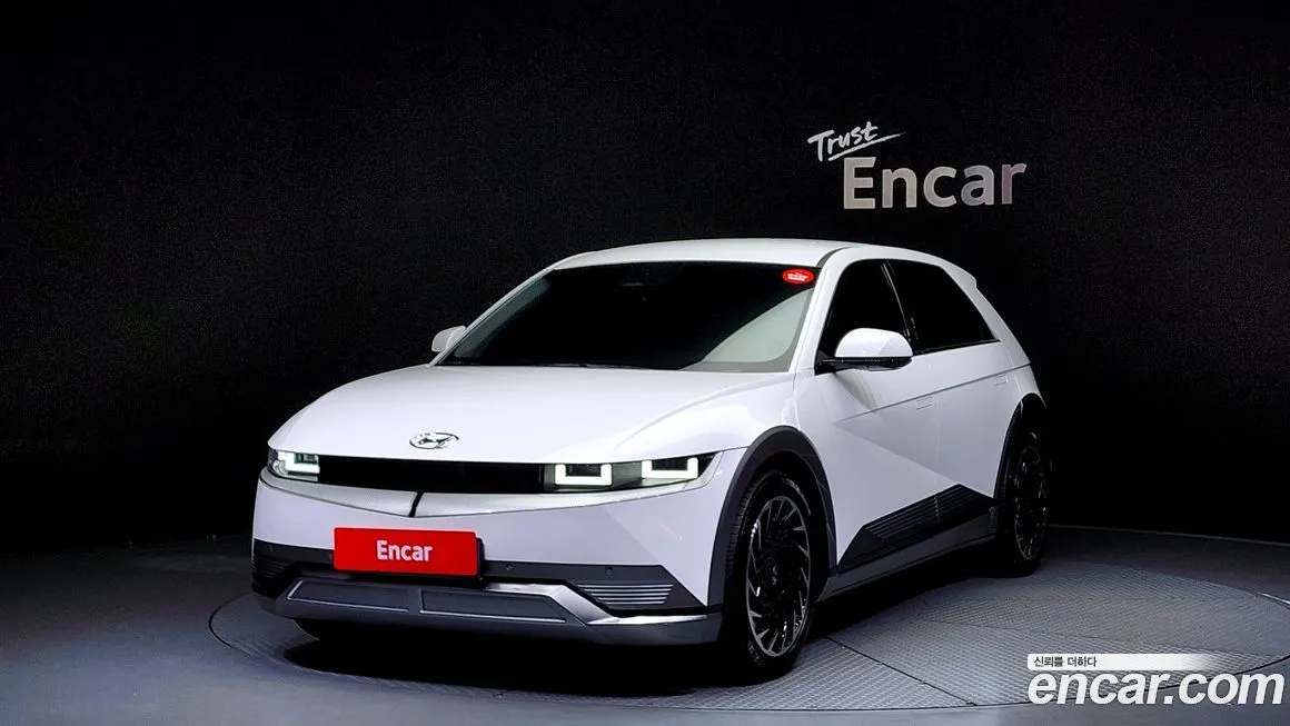 Hyundai Ioniq5 — фото 1