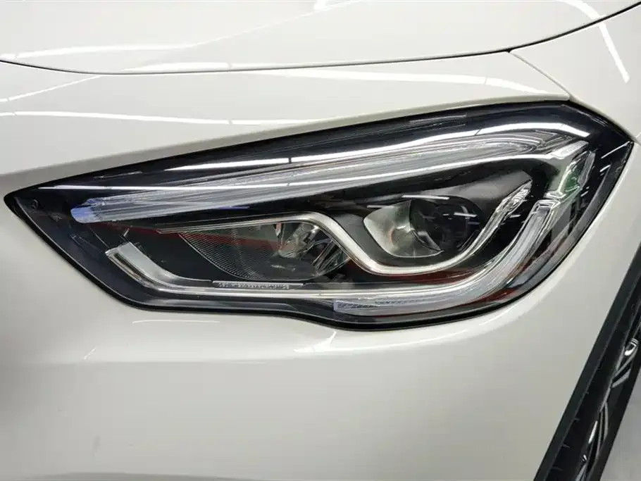 Mercedes-Benz GLA — фото 5