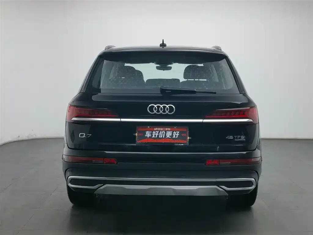 Audi Q7 — фото 4