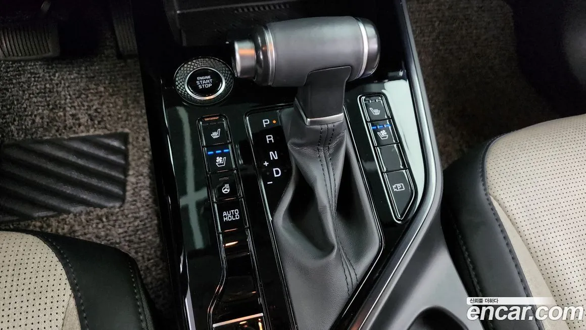 Kia Niro — фото 9