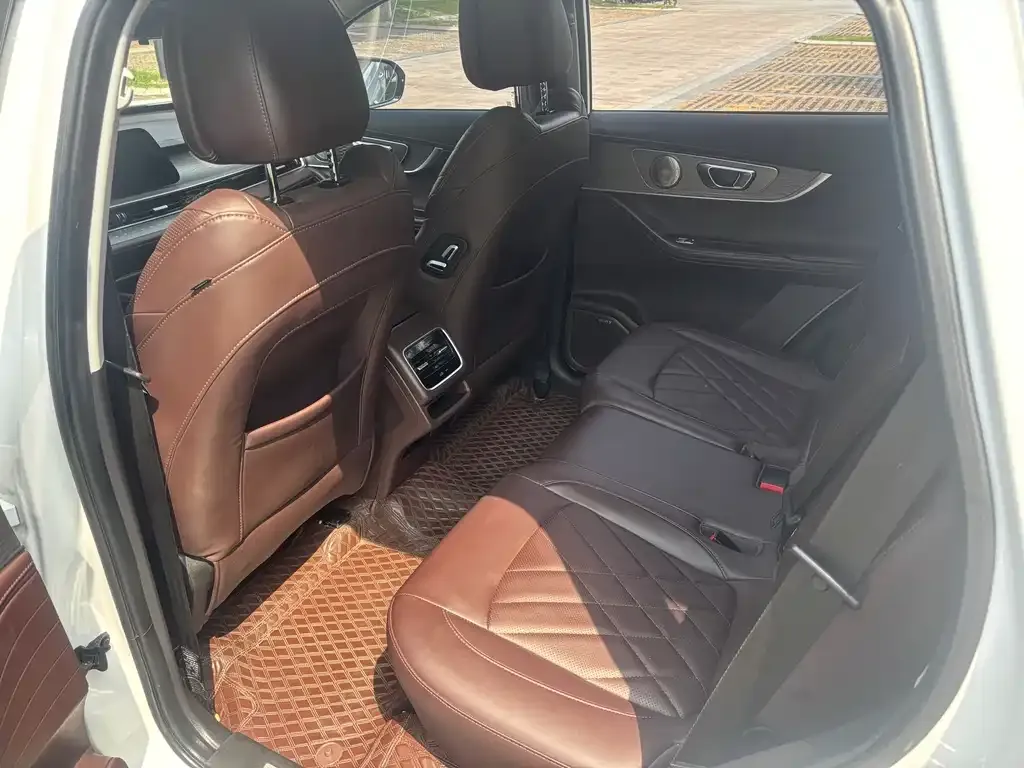 Chery Tiggo 8 PRO NEV — фото 6