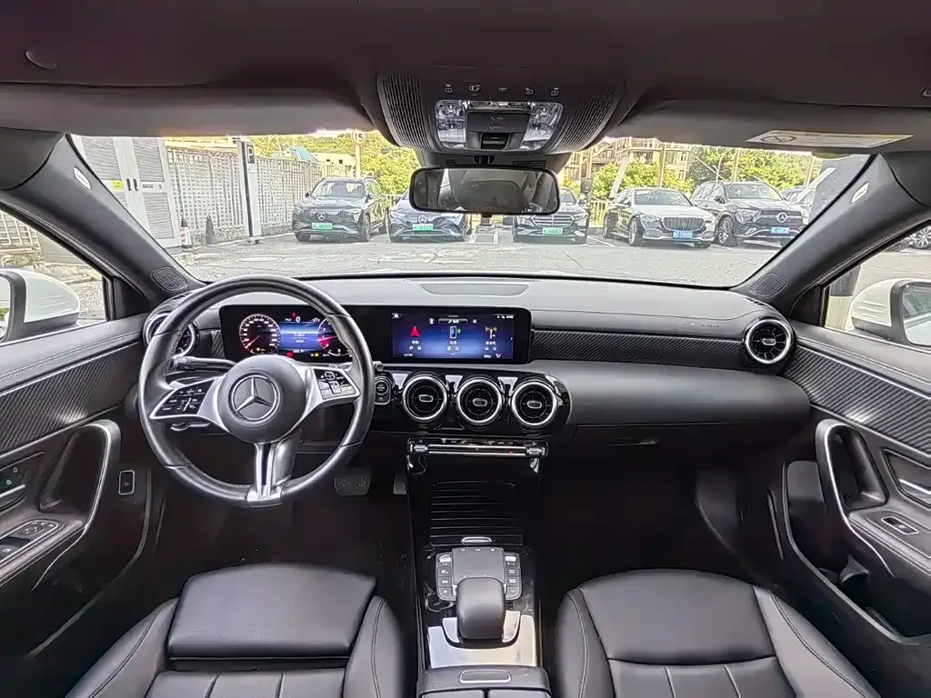 Mercedes-Benz A-Class — фото 9