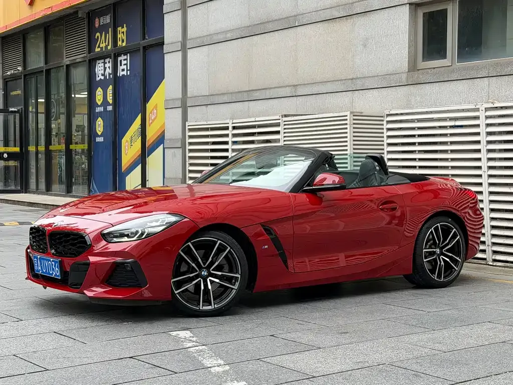 BMW Z4 — фото 3