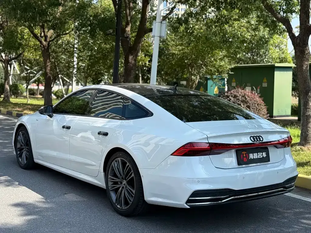Audi A7 — фото 4