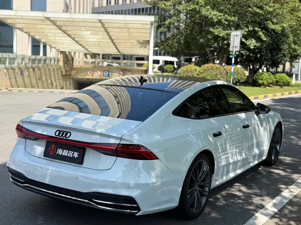 Audi A7 — фото 6