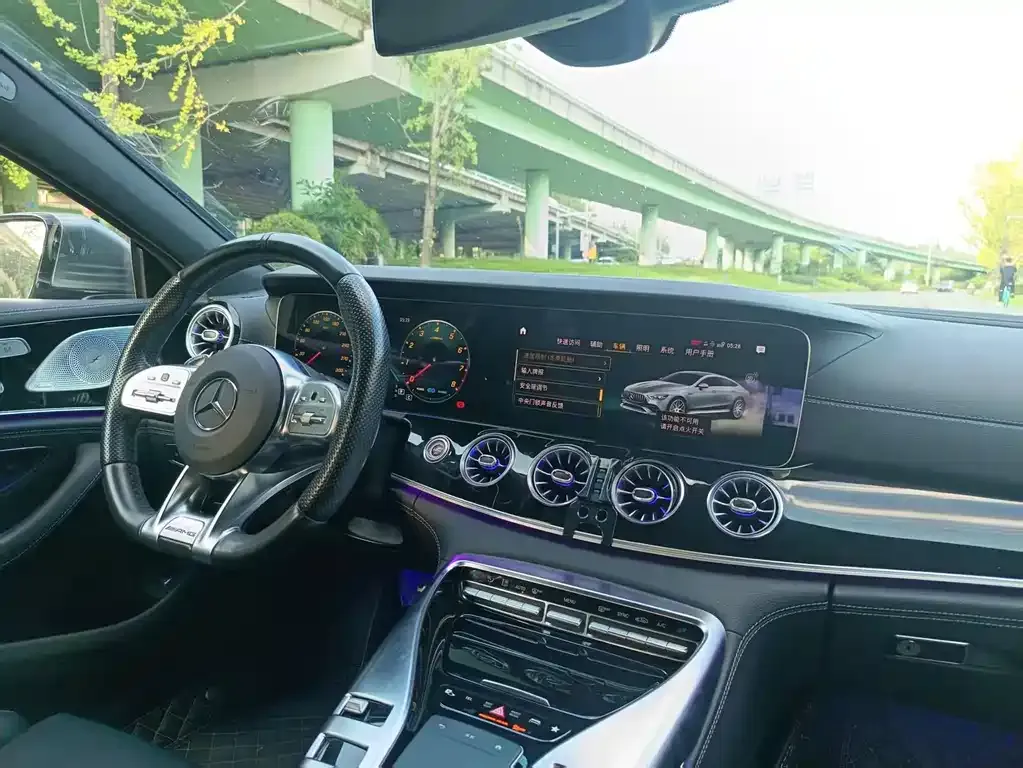 Mercedes-Benz AMG GT — фото 6