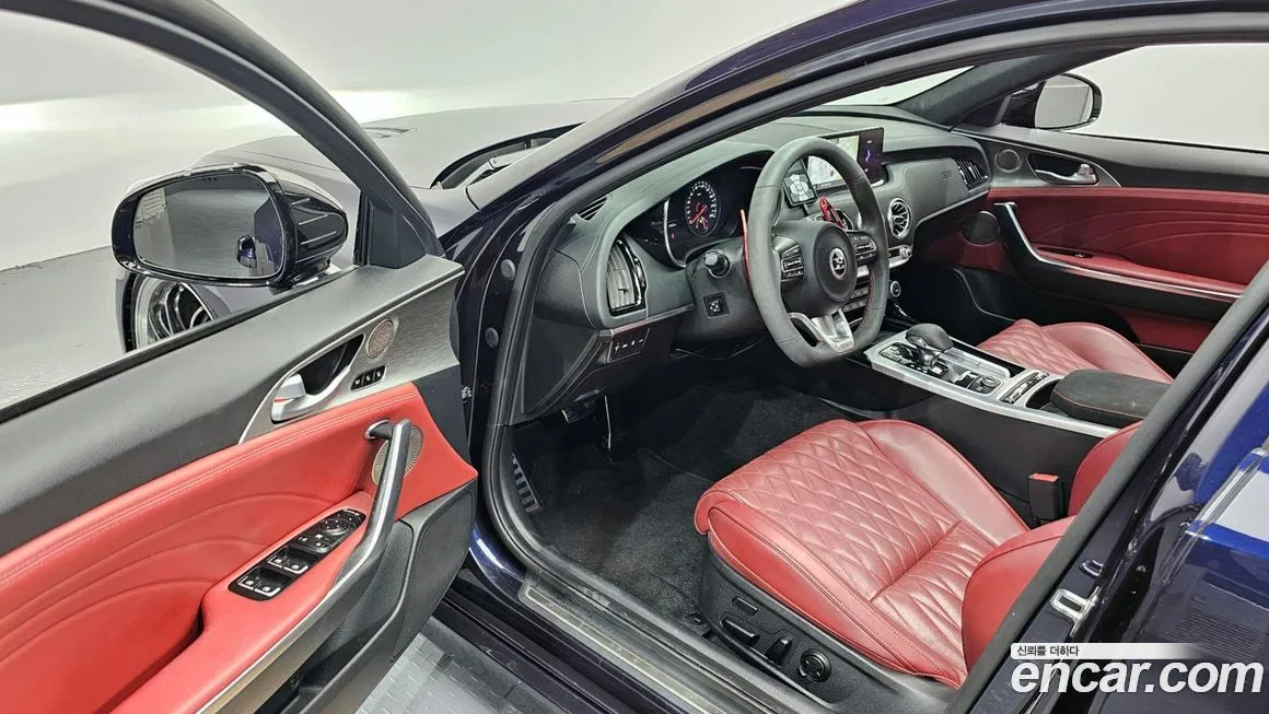 Kia Stinger — фото 10