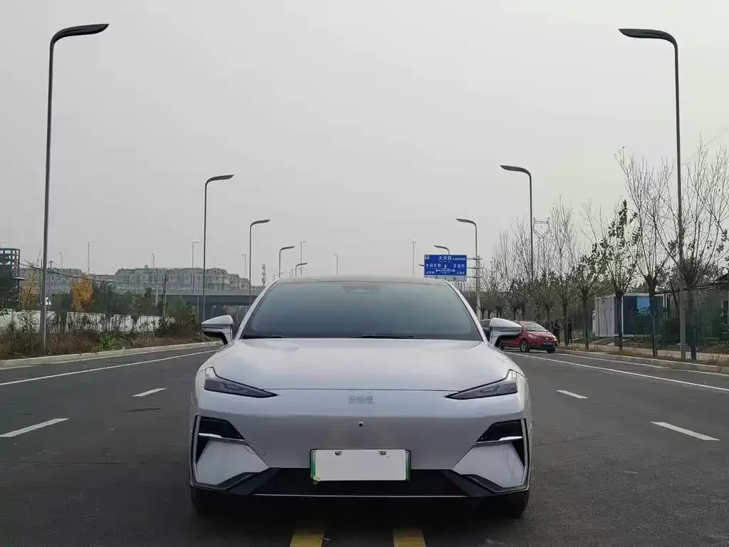 Galaxy E8 — фото 2