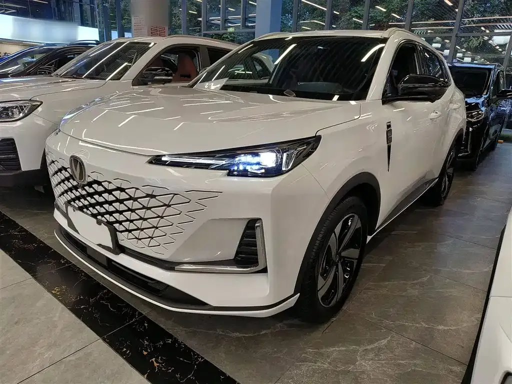 Changan CS55PLUS — фото 2