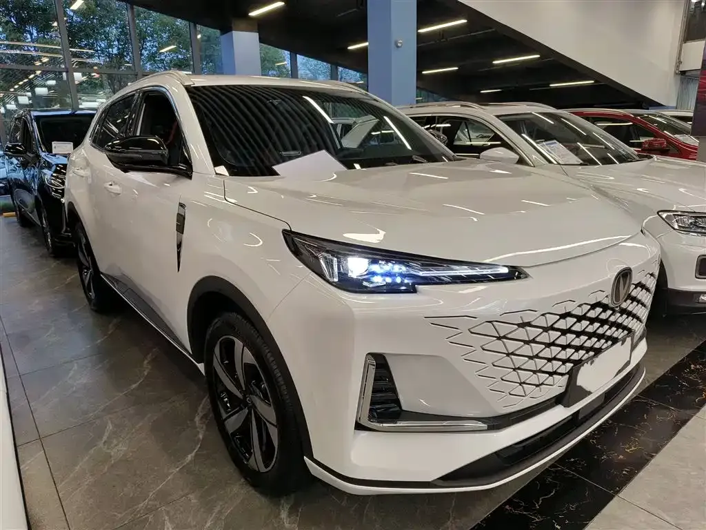 Changan CS55PLUS — фото 4