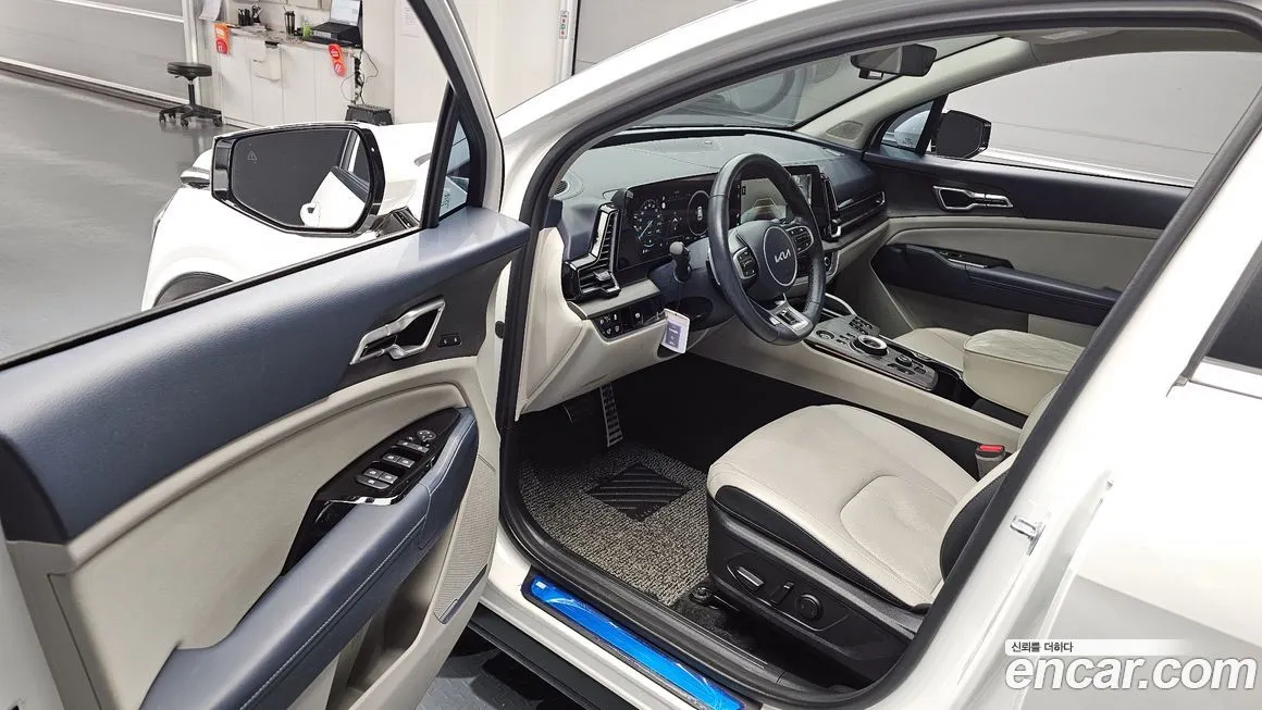 Kia Sportage — фото 10