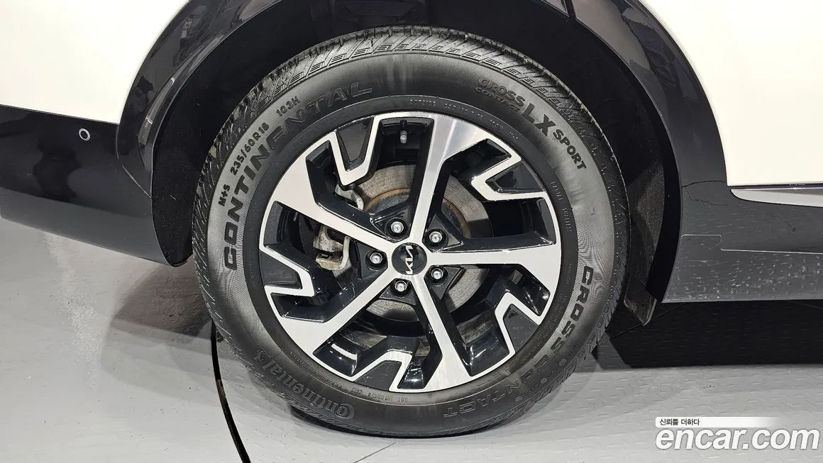 Kia Sportage — фото 5