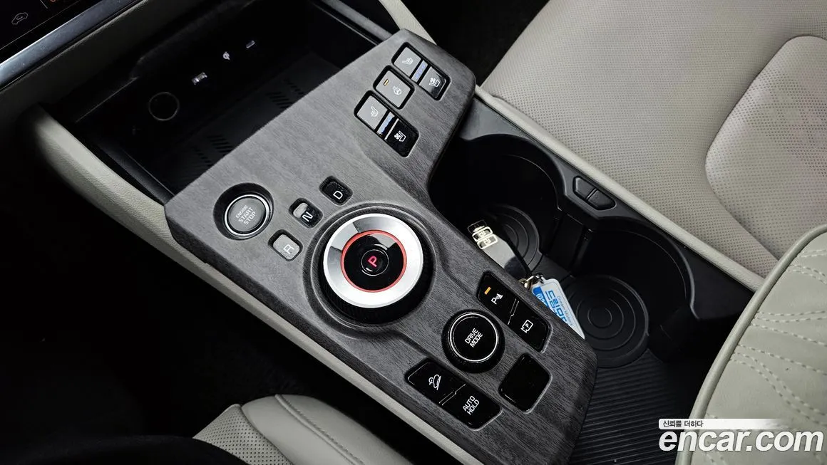 Kia Sportage — фото 9