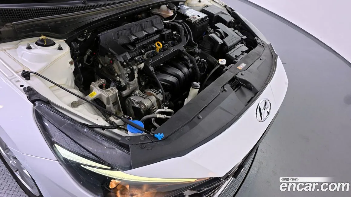 Hyundai AVANTE — фото 6