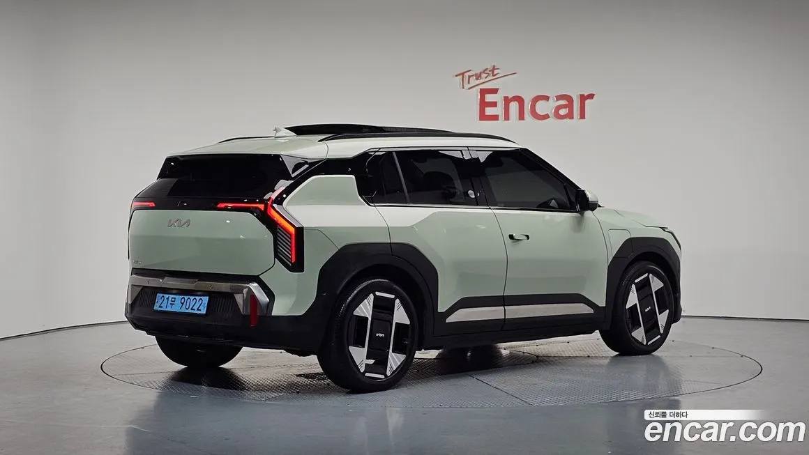 Kia EV3 — фото 2
