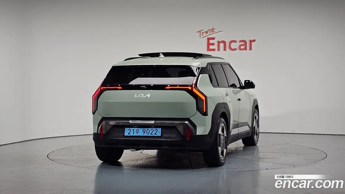 Kia EV3 — фото 4