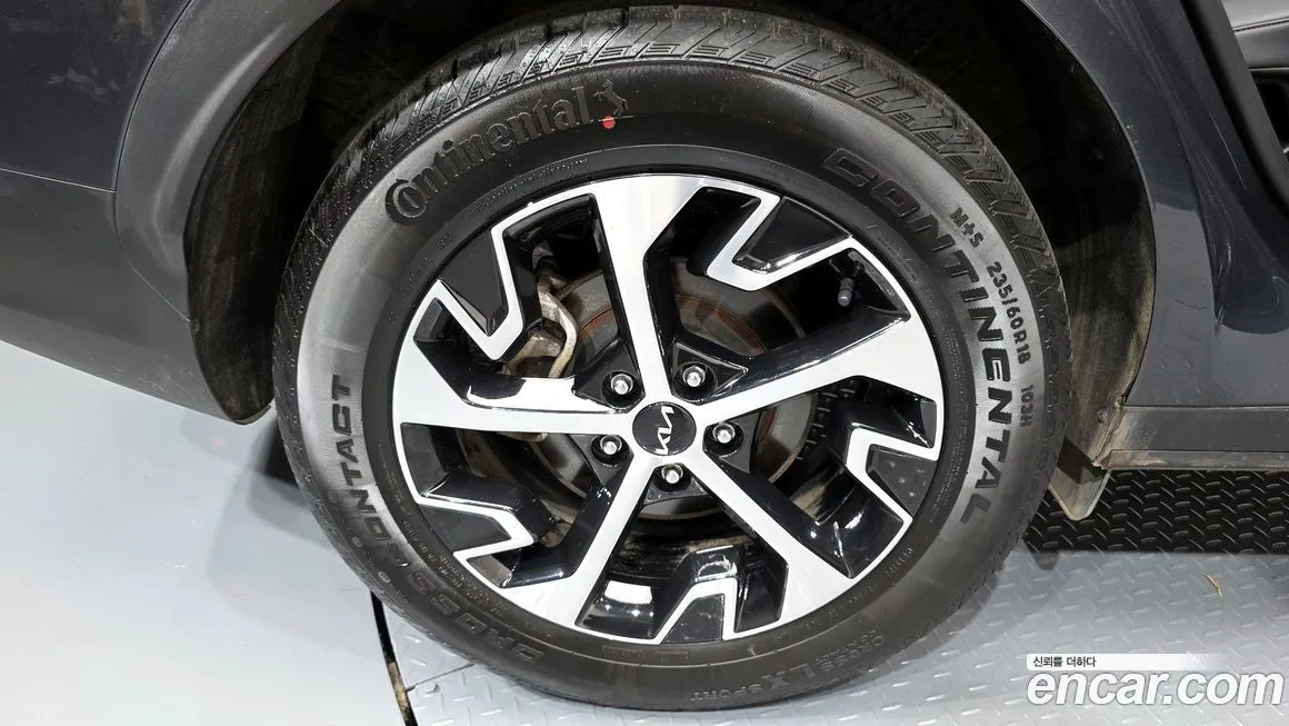 Kia Sportage — фото 5