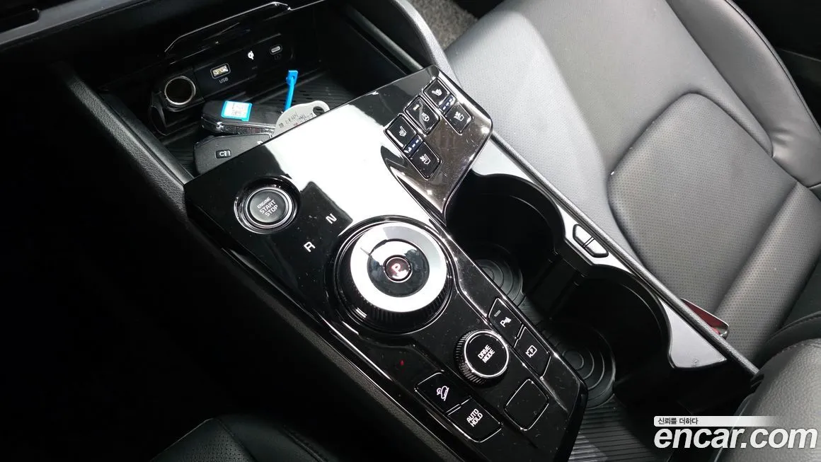Kia Sportage — фото 9