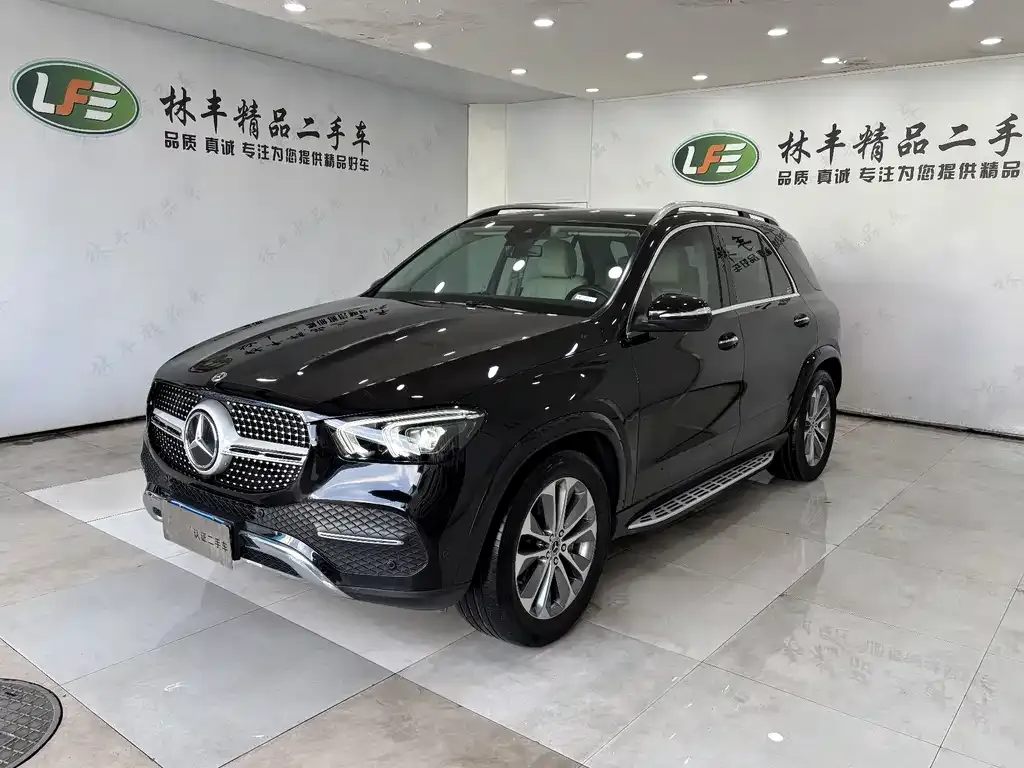 Mercedes-Benz GLE — фото 1