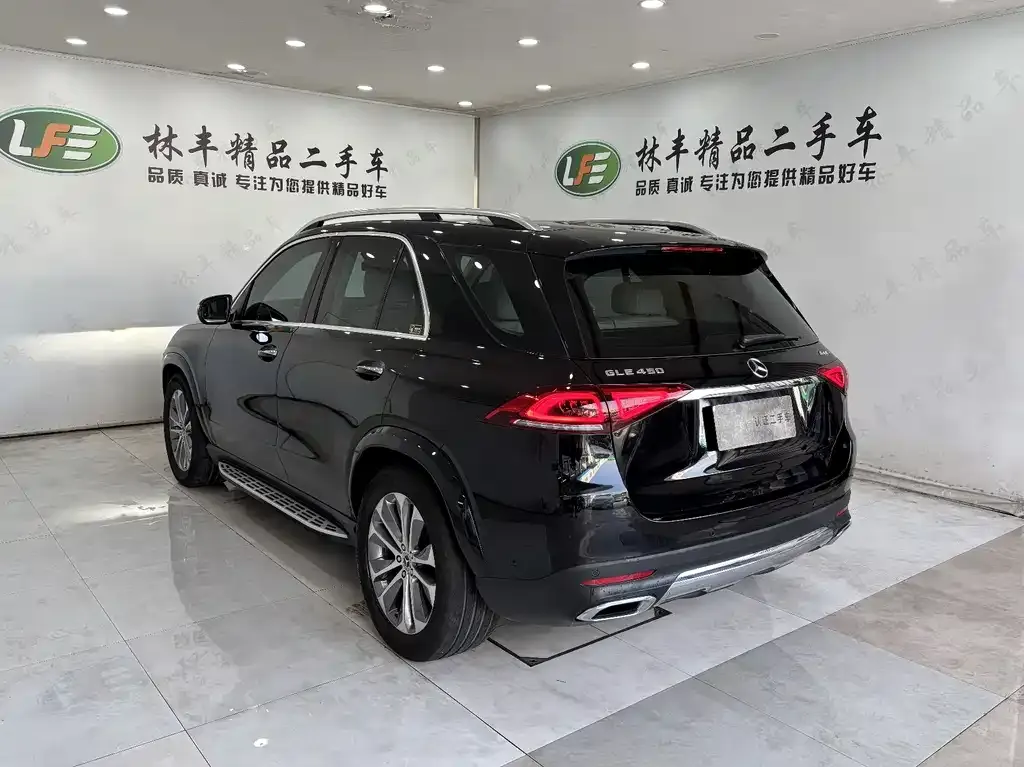 Mercedes-Benz GLE — фото 6