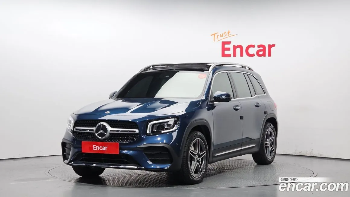 Mercedes-Benz GLB-Class — фото 1