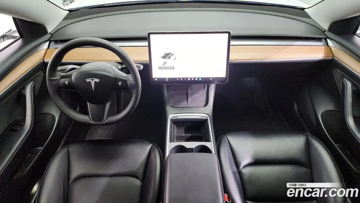 Tesla Model 3 — фото 7