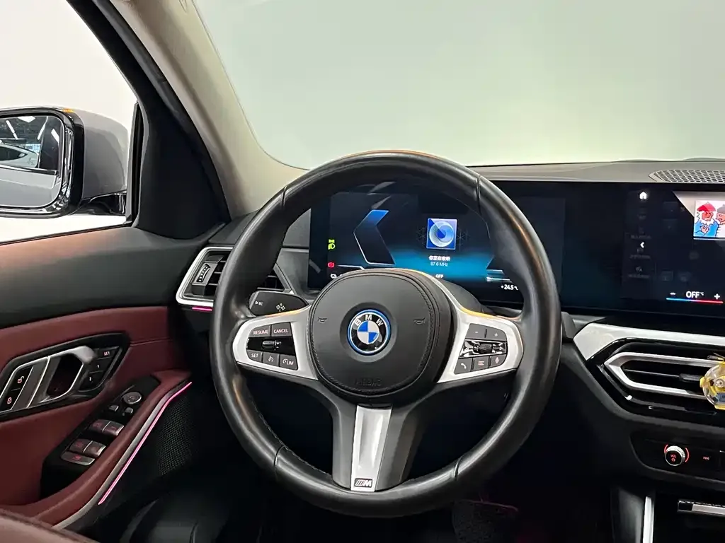 BMW i3 — фото 10