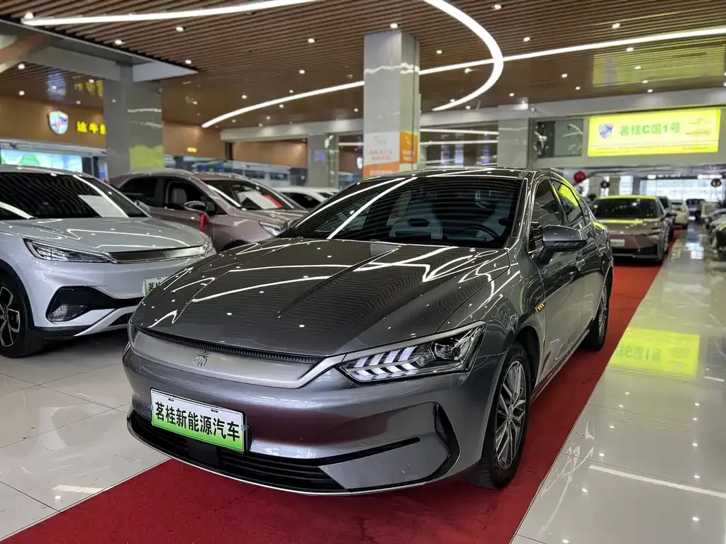 BYD Qin PLUS — фото 1