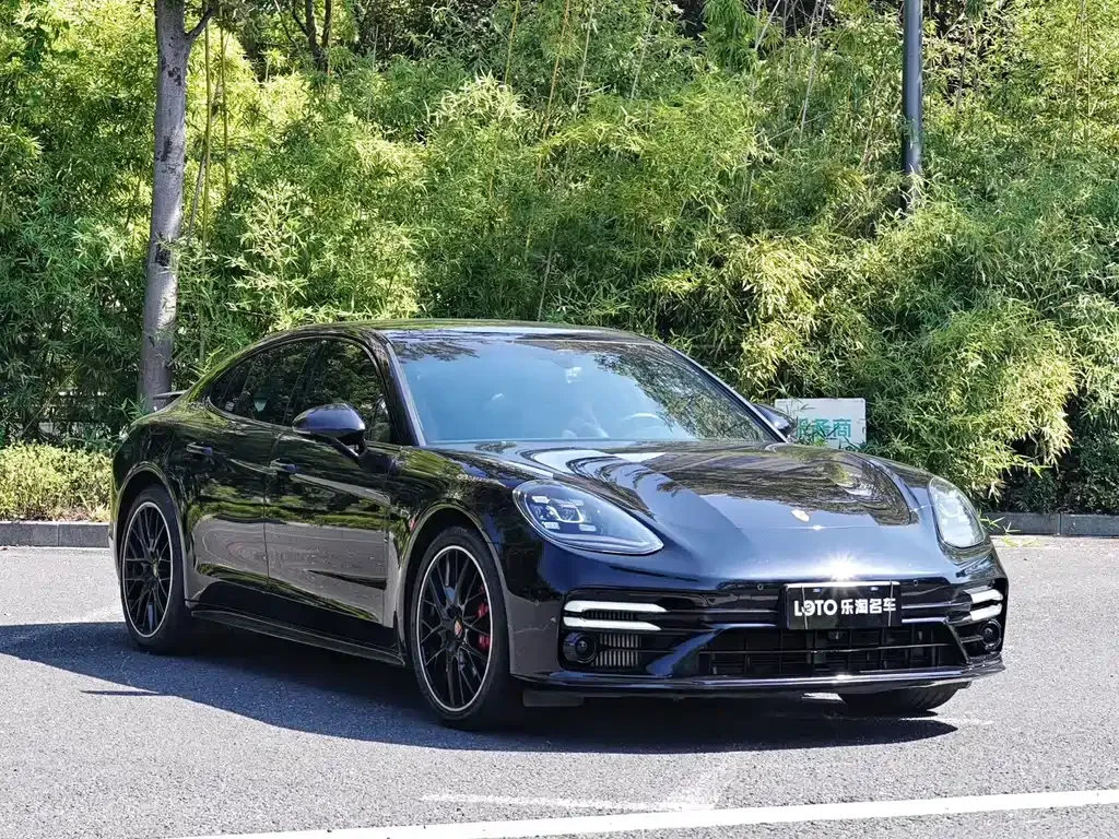Porsche Panamera — фото 4