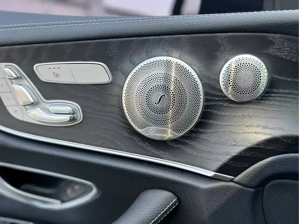 Mercedes-Benz E-Class (Import) — фото 10