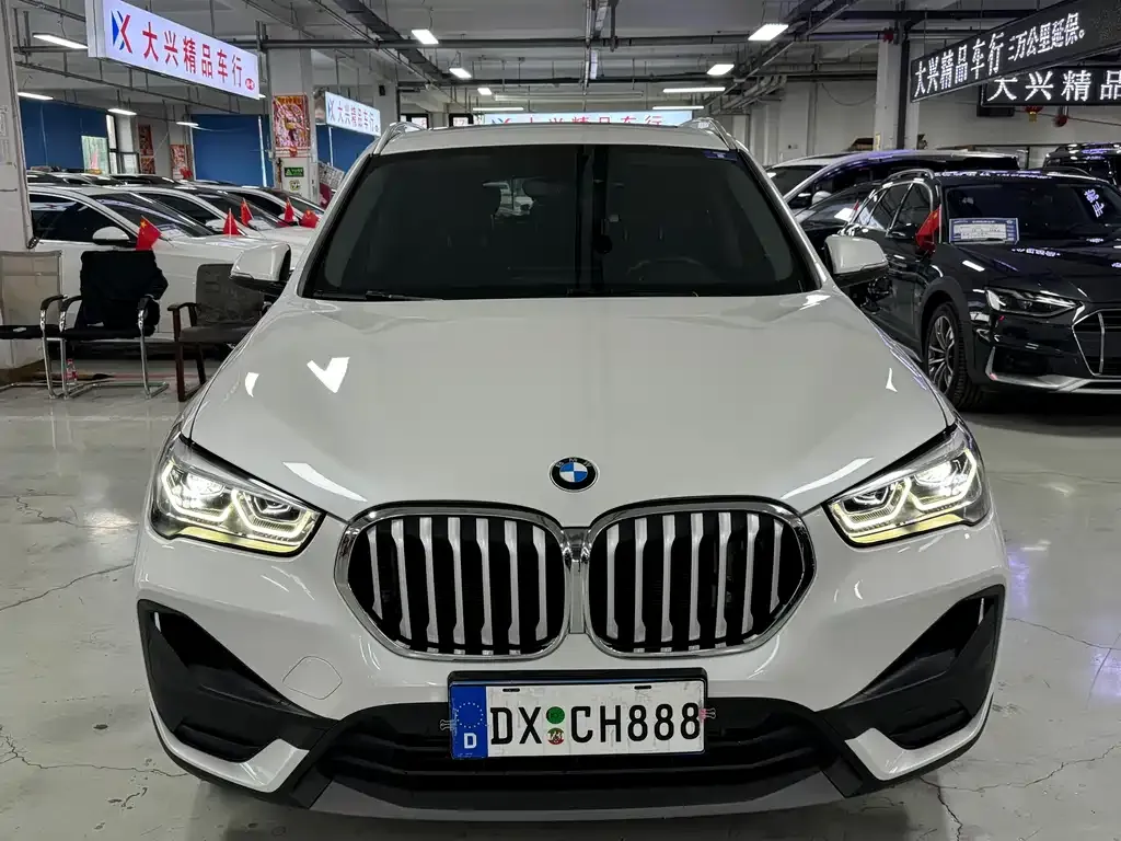 BMW X1 — фото 2