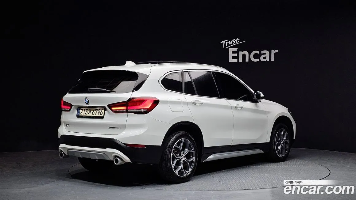 BMW X1 — фото 2