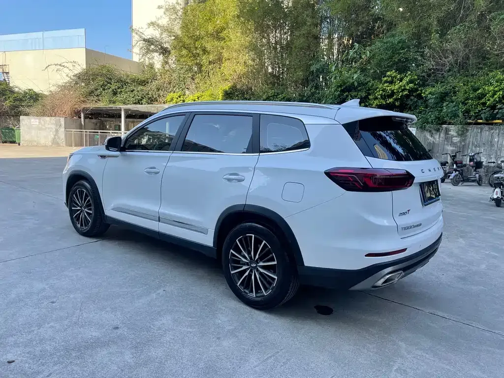 Chery Tiggo 8 PLUS — фото 10