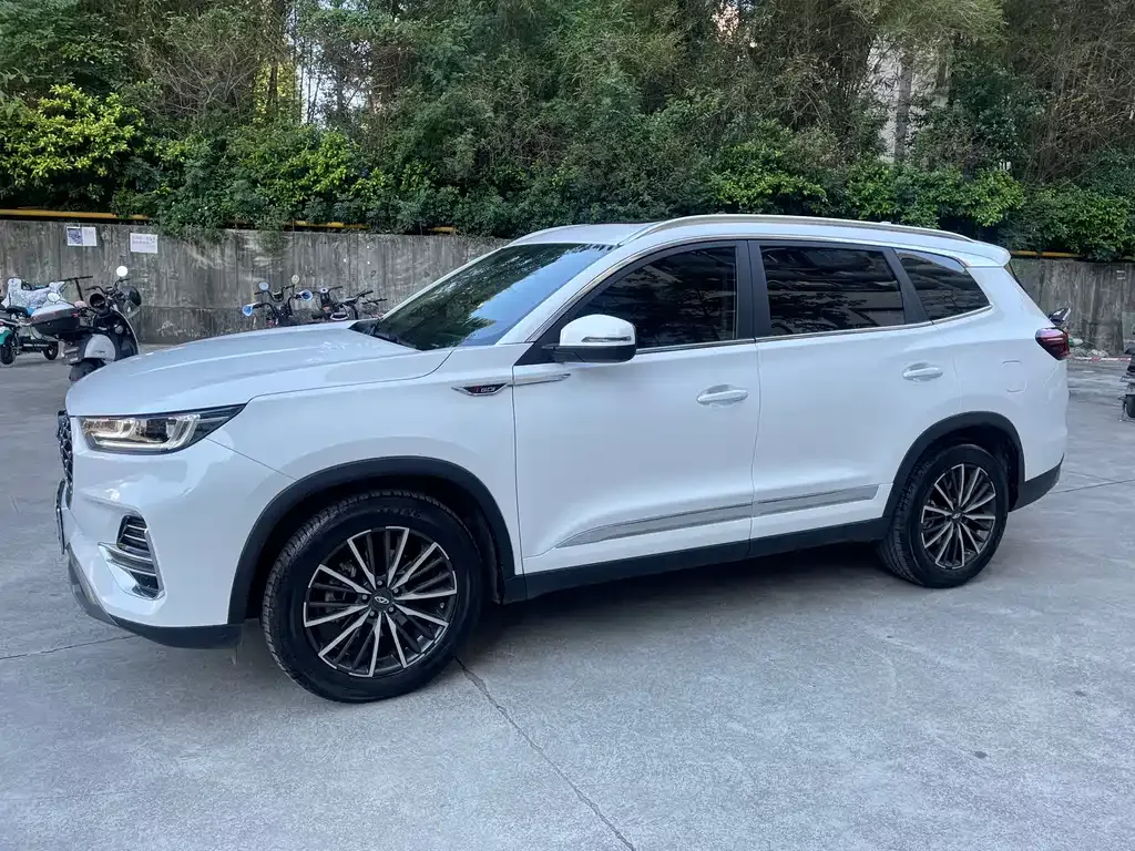 Chery Tiggo 8 PLUS — фото 8
