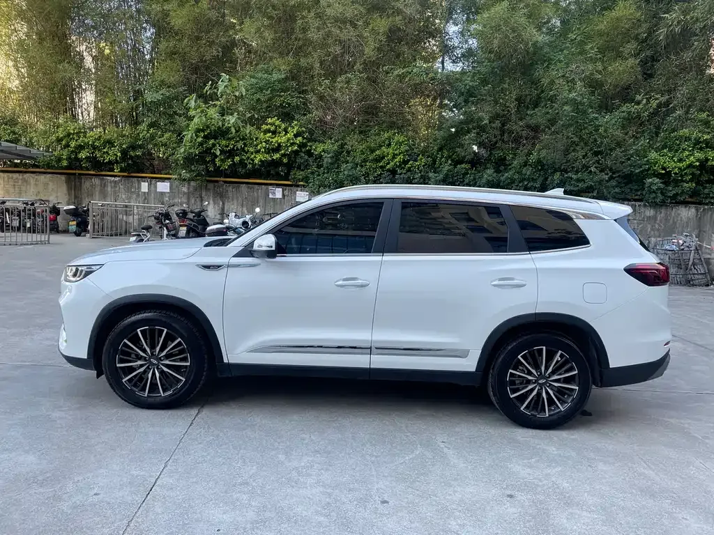 Chery Tiggo 8 PLUS — фото 9