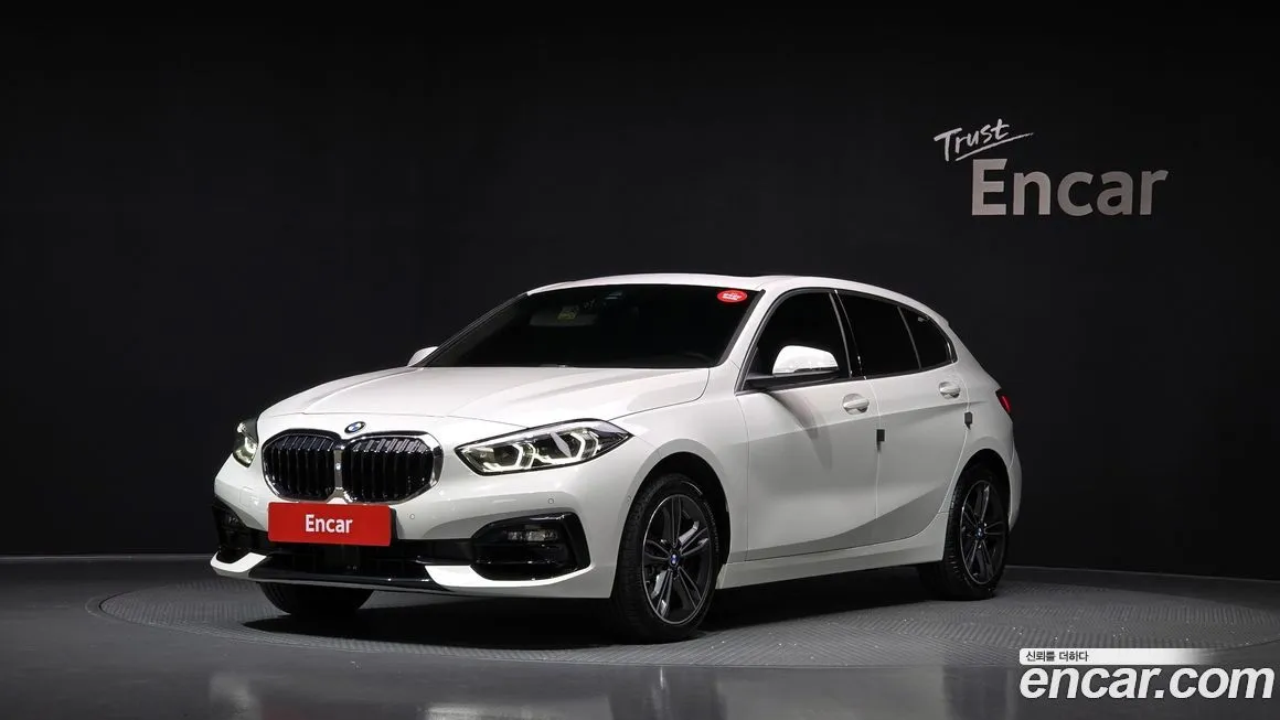 BMW 1-Series — фото 1