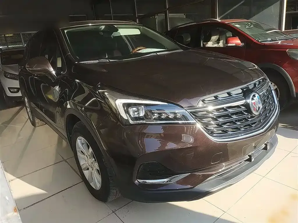 Buick Envision Plus — фото 4