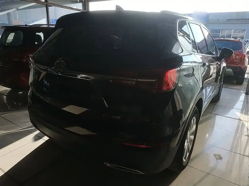 Buick Envision Plus — фото 7