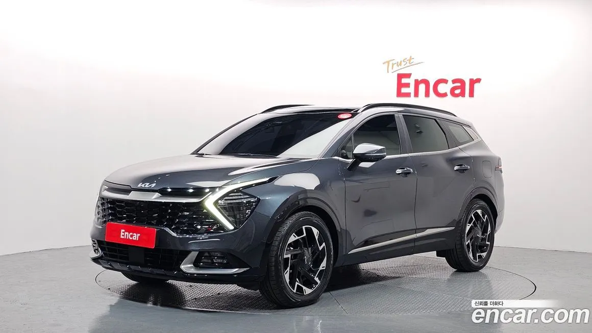 Kia Sportage — фото 1