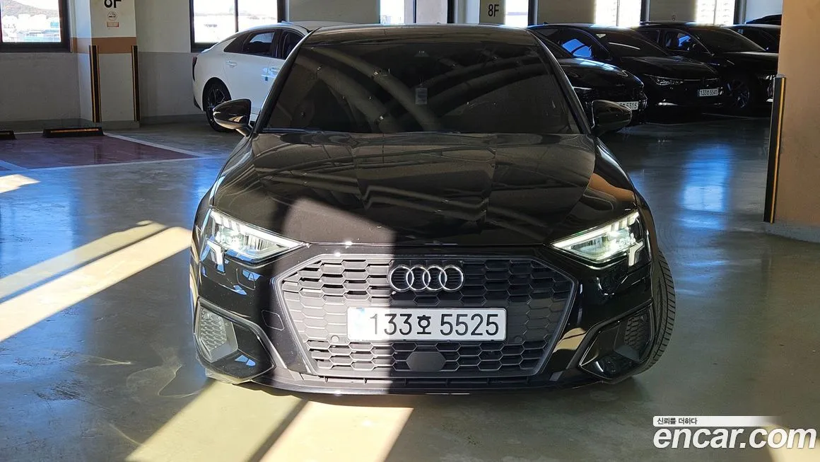 Audi A3 — фото 1