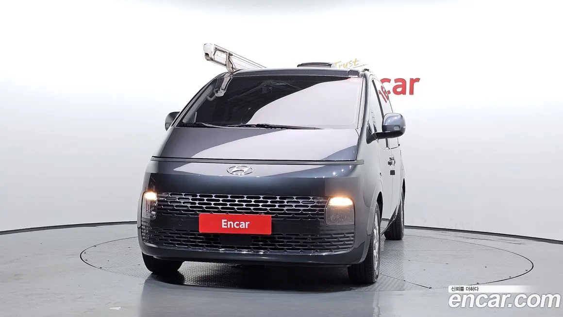 Hyundai Staria — фото 3