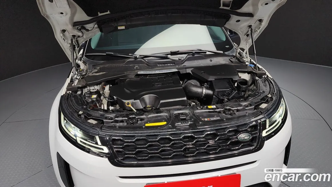 Land Rover Range Rover Evoque — фото 6