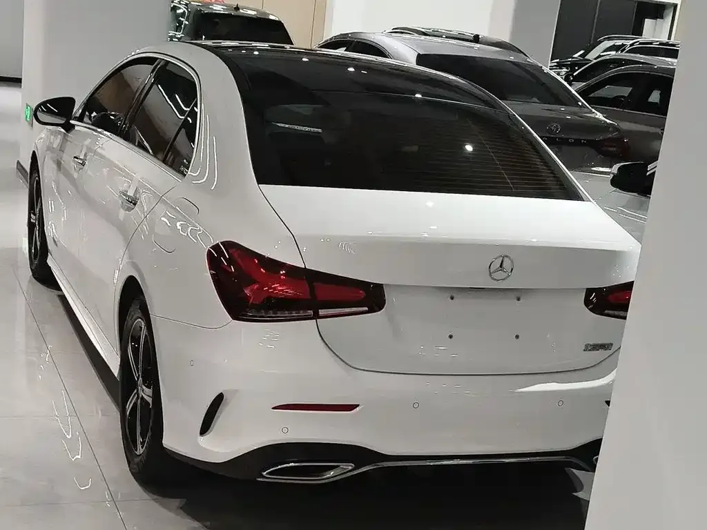 Mercedes-Benz A-Class — фото 4