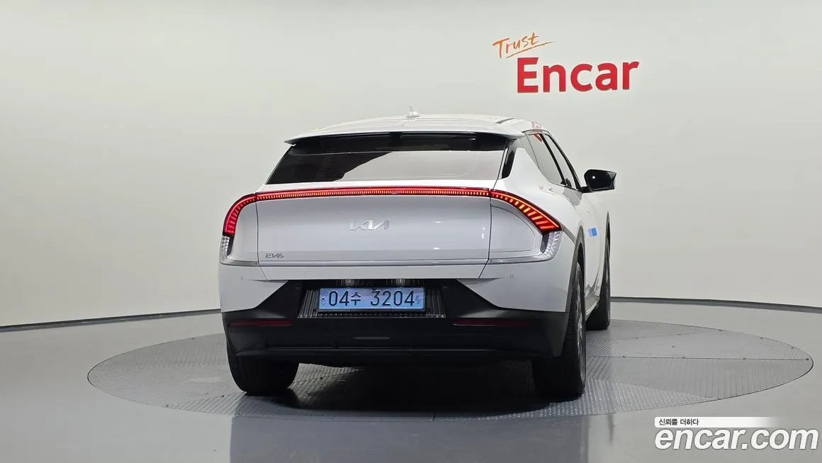 Kia EV6 — фото 4