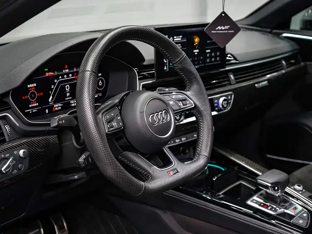 Audi RS 5 — фото 8