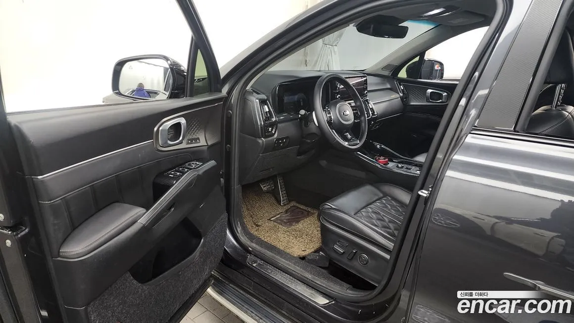 Kia Sorento — фото 10