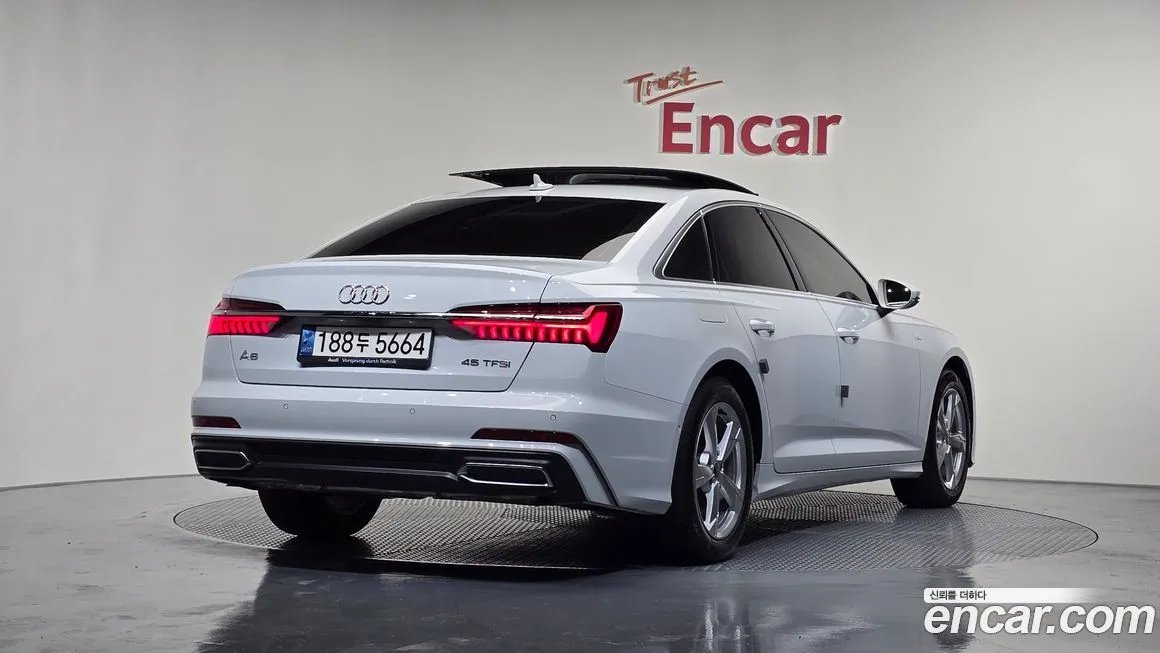 Audi A6 — фото 2