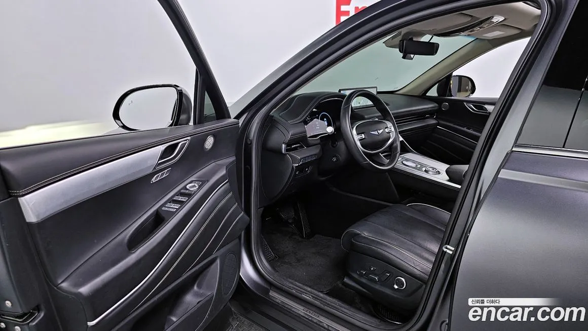 Genesis GV80 — фото 10