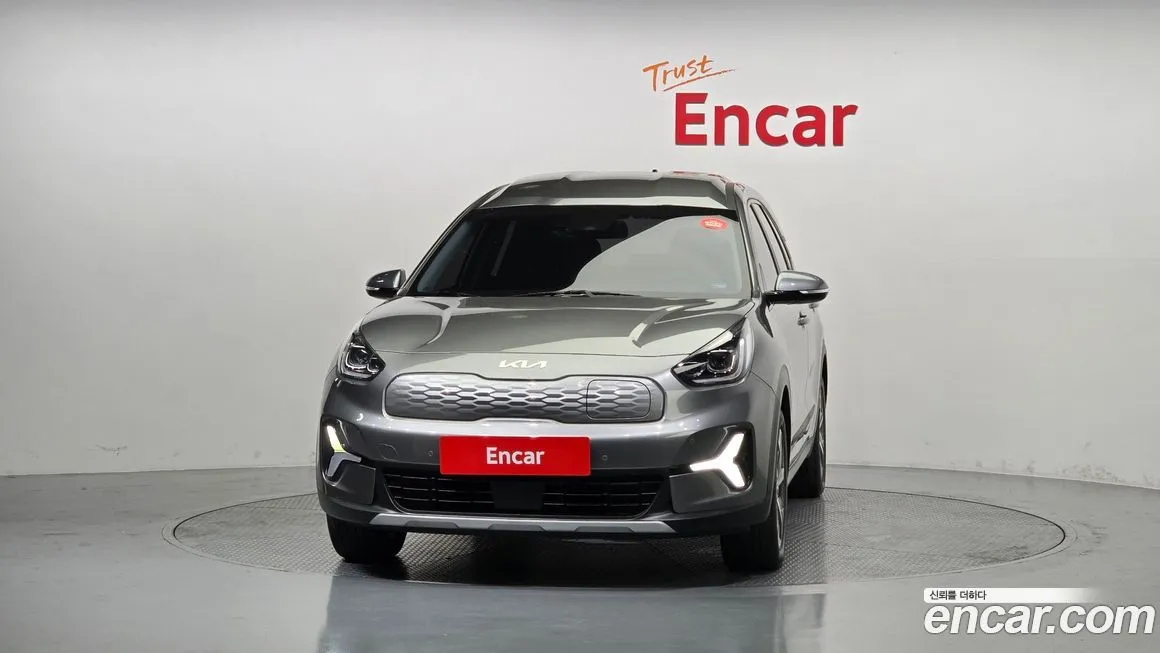 Kia Niro — фото 3