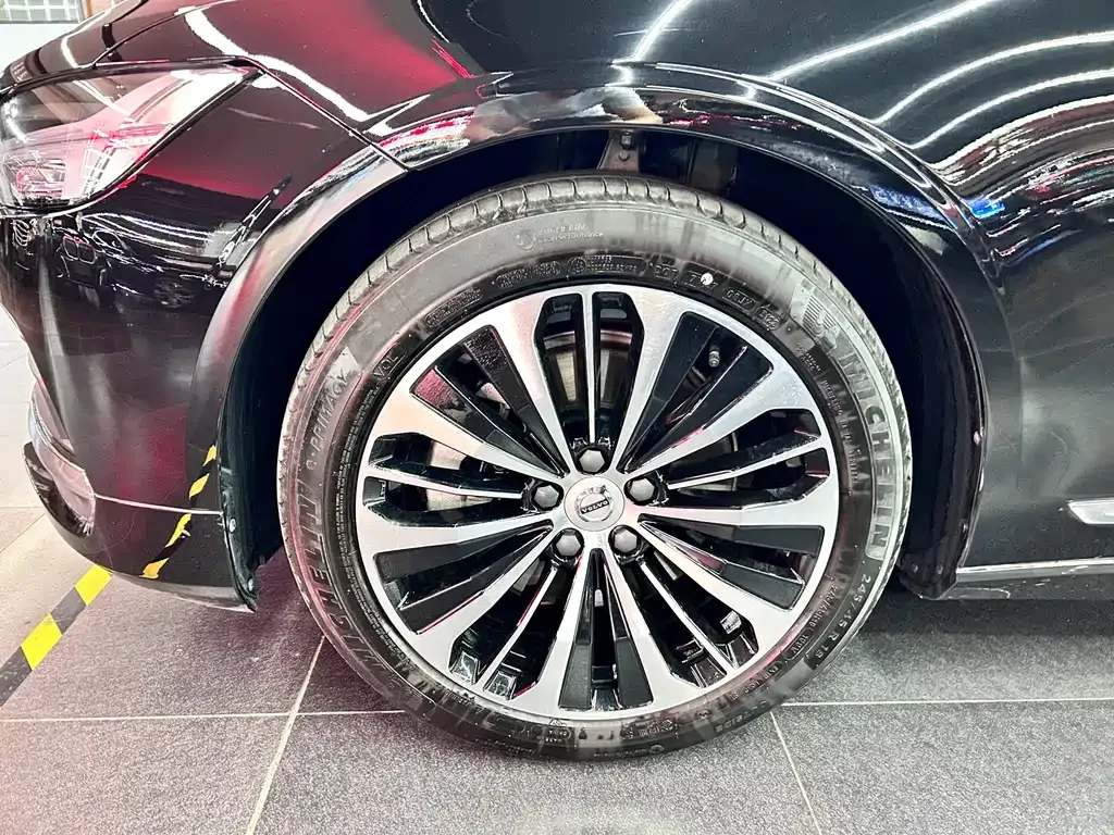 Volvo S90 — фото 6